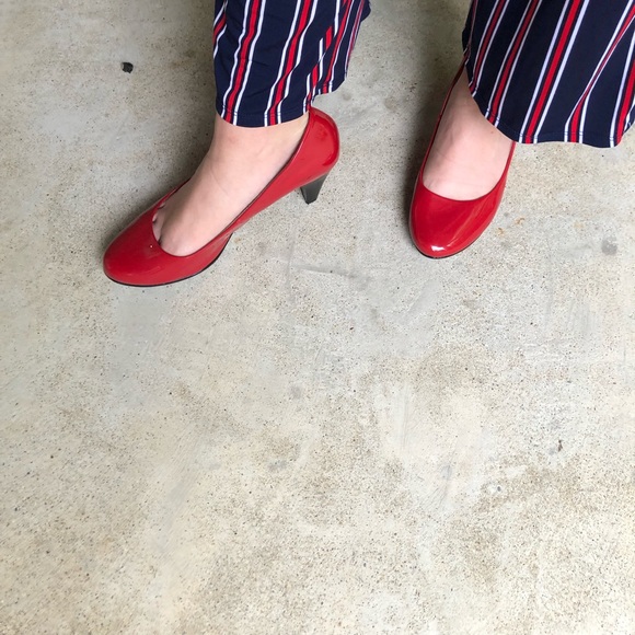 High heels - Picture 2 of 5